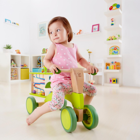 Hape Скутер 4-х колесный-каталка для детей Ралли, зеленый