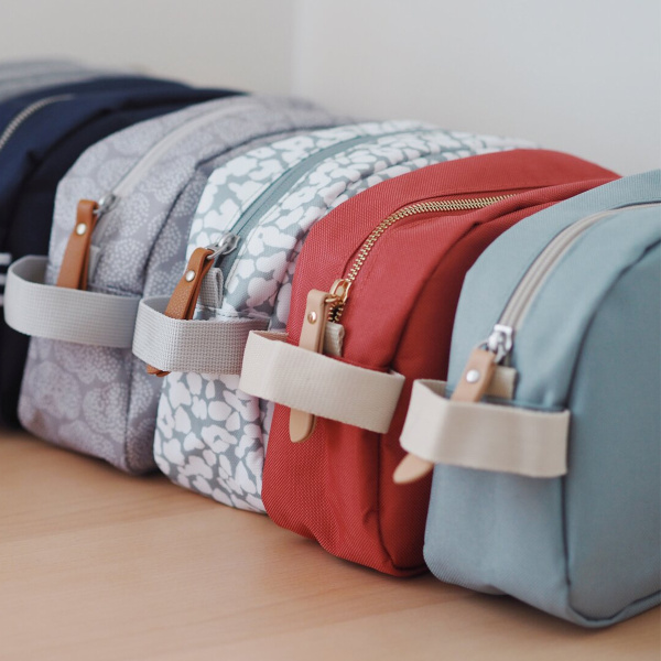 Beaba Сумка для туалетных принадлежностей TROUSSE DE TOILETTE