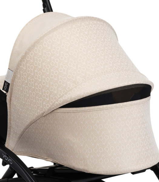 Stokke YOYO³ коляска универсальная 2 в 1 с мягкой люлькой Newborn Pack White/Bonpoint Beige