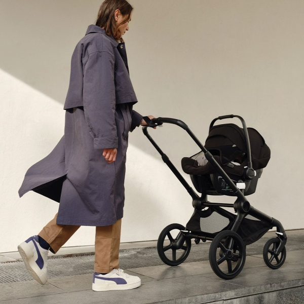 Bugaboo Turtle Air car seats by Nuna 