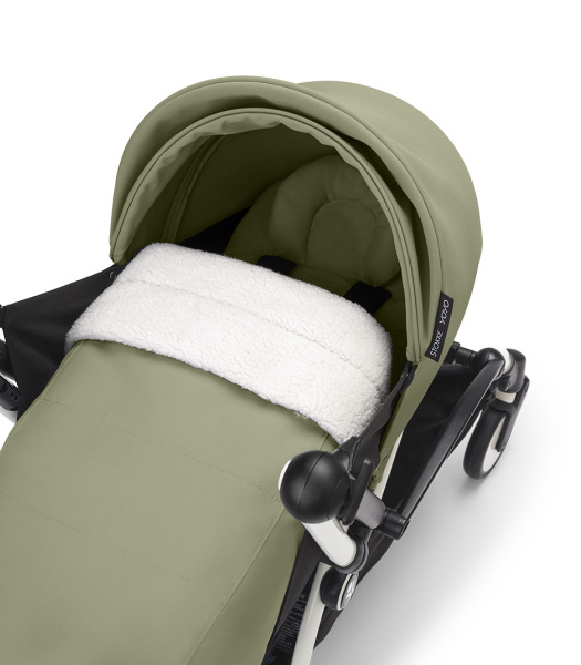Stokke YOYO³ коляска универсальная 2 в 1 с мягкой люлькой Newborn Pack White/Olive