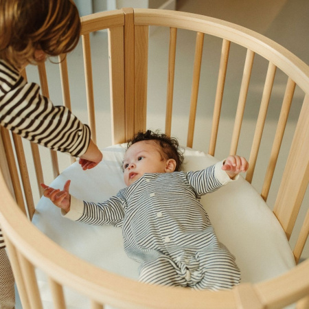 Овальная кроватка Stokke Sleepi Mini V3 из натурального бука