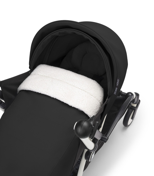 Stokke YOYO³ коляска 2 в 1 с мягкой люлькой Newborn Pack белое шасси