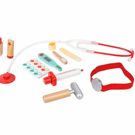 Hape Детский игровой набор Маленький доктор, 11 предметов