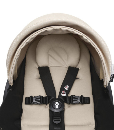 Stokke YOYO³ 2 в 1 White/Bonpoint с мягкой люлькой для новорождённого