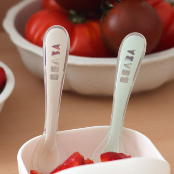 Beaba 2ND AGE SILIC SPOON — силиконовая ложка для самостоятельного питания от 8 месяцев