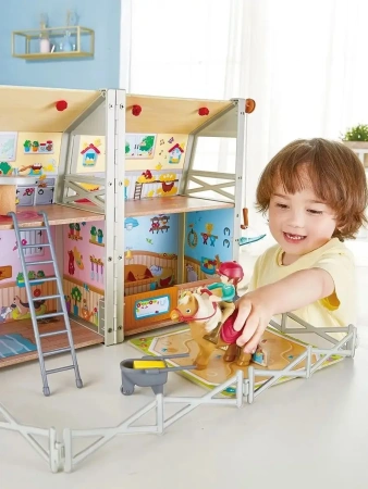 Hape Кукольный дом "Моя любимая ферма"