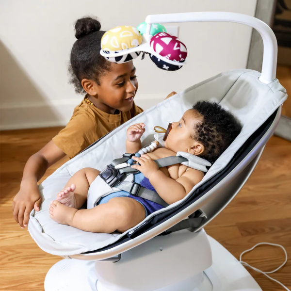 4moms Кресло-качалка MamaRoo 5 в комплекте с вкладышем