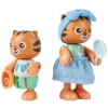 Hape Игровой набор Мини-дом: Веселая семья тигров Майло и Мелоди, 11 предметов