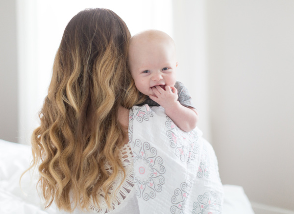 SwaddleDesigns Набор пеленок SwaddleDuo - Little Dots + Pink Medallions